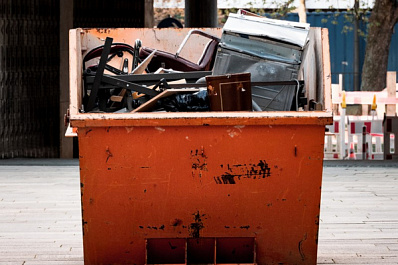 Самарцам помогли избавиться от "склада" диванов и кроватей при содействии системы "Инцидент Менеджмент"