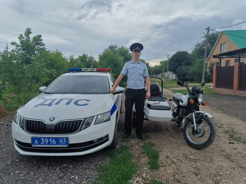 В свободное время самарский полицейский реставрирует советские мотоциклы