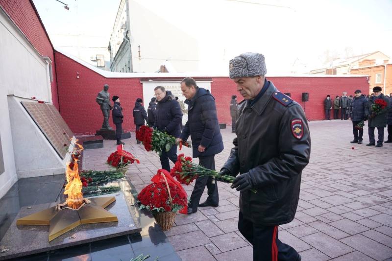 В Самаре почтили память сотрудников ОВД, погибших при исполнении служебного долга