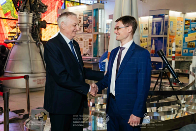 Российские ученые рассчитали параметры идеального "сердца" для плазменного двигателя наноспутников