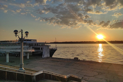 Дмитрий Азаров рассказал об обновлении речного пассажирского транспорта в Самарской области