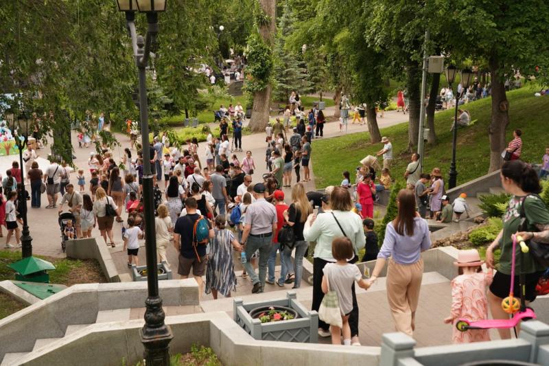 Вячеслав Федорищев: "Для нас самый главный приоритет - беречь наши семьи, беречь наших детей, давать все возможности для развития"