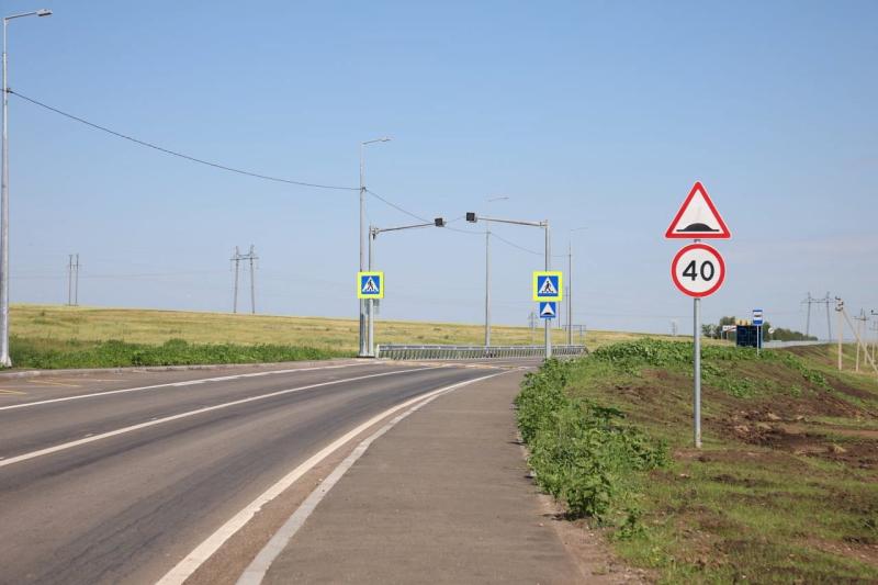 В Самарской области завершается асфальтирование дороги до райцентра Богатое