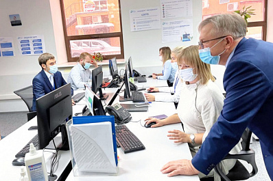 Быстро и результатно: Юрий Рожин оценил работу Центра управления регионом Самарской области