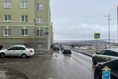 В Крутых Ключах водитель иномарки сбил 10-летнюю девочку