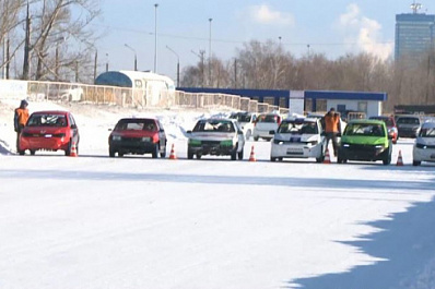 В Тольятти стартовал межрегиональный Кубок по ледовым гонкам