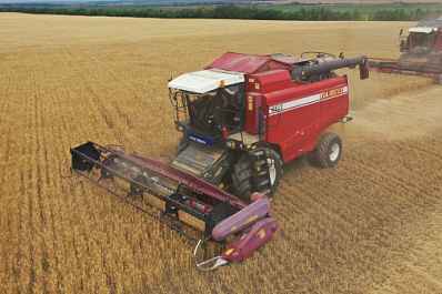 В Самарской области собрали почти два млн тонн зерна