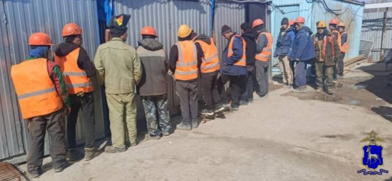 Полицейские нашли в Тольятти иностранцев-нелегалов