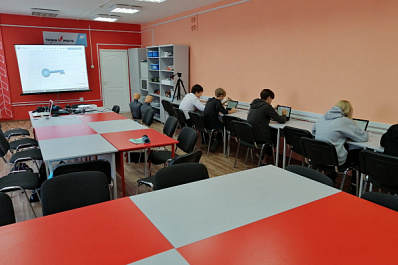 Школьники Самарской области осваивают робототехнику 