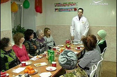 Самарские отоларингологи посетили ветеранов и почетных работников завода “Металлург”