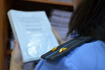 Лишенную родительских прав жительницу Новороссийска осудят в Самаре за обман пенсионерок