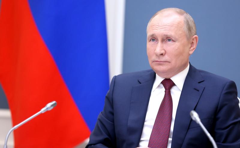 Владимир Путин рассказал, собирается ли баллотироваться на новый президентский срок