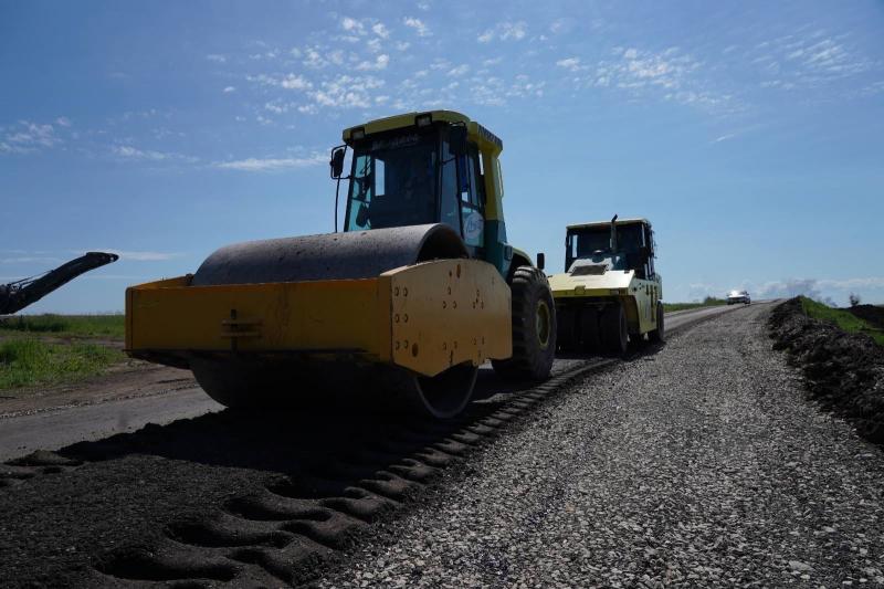 Жители 3 сел Кинель-Черкасского района дождались ремонта важной трассы