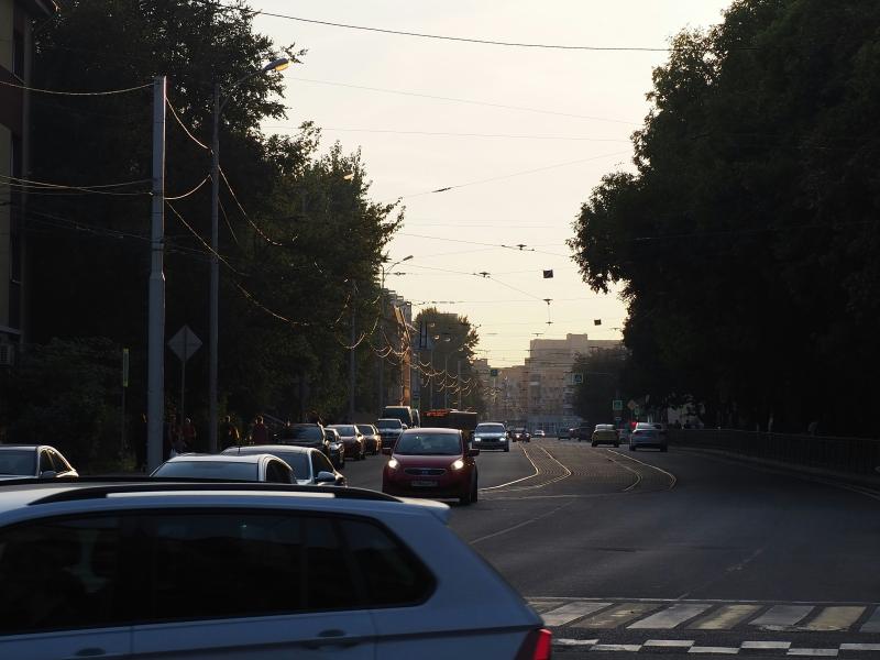 Днем 17 октября на Московском шоссе в Самаре столкнулись сразу пять автомобилей