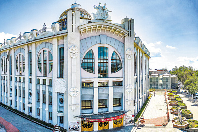 Споют народные и духовные песни: в Самаре выступит хор из Северной столицы