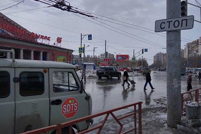 Из-за повреждения кабеля на двух перекрестках Самары не работают светофоры