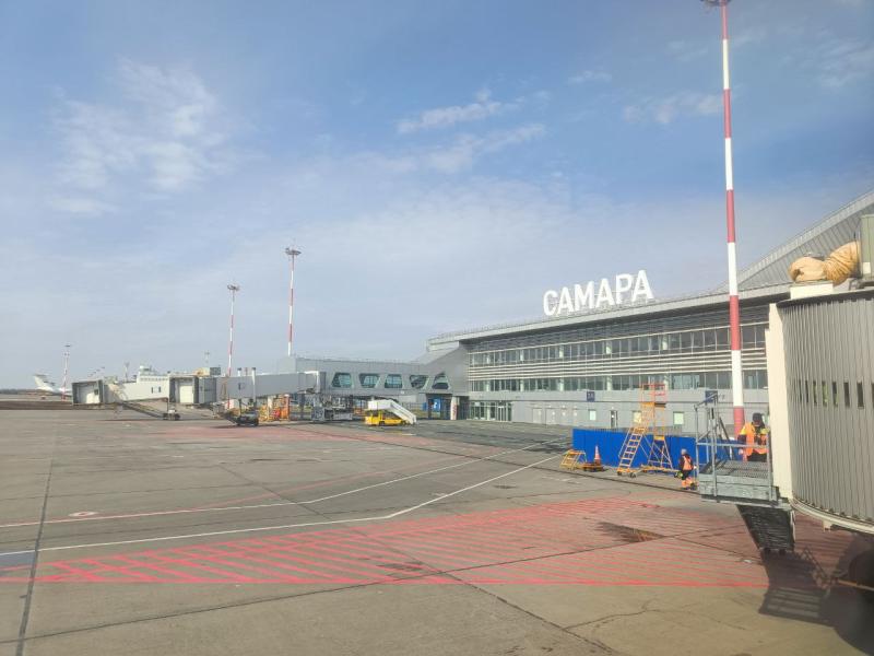 В самарском "Курумоче" самолет вернули на стоянку из-за двигателя