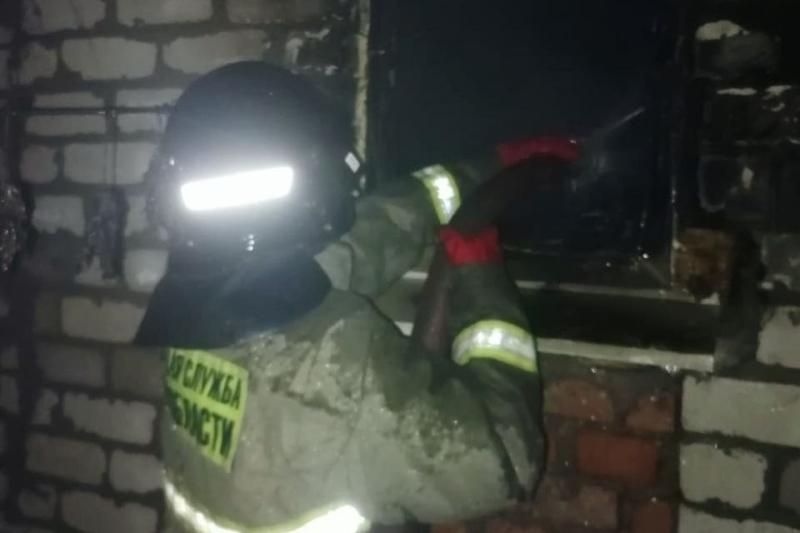 В Самарской области вспыхнула частная баня на 40 "квадратов"