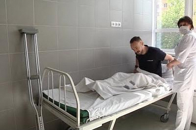 Высокотехнологичную помощь населению продолжают оказывать в больнице Середавина