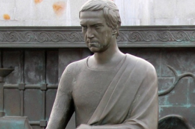 Четыре концерта и два памятника: как Самара помнит Высоцкого