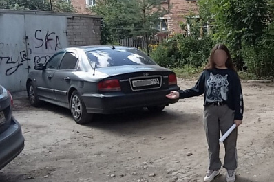 В Самаре семерых мужчин и девушку будут судить за разбой и вымогательство