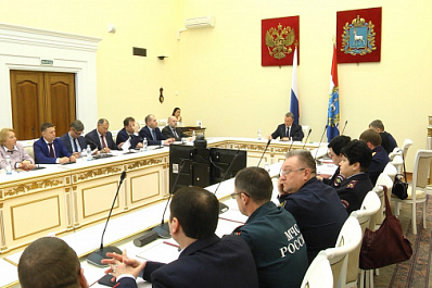 В Правительстве области обсудили профилактику алкоголизма и наркомании среди подростков