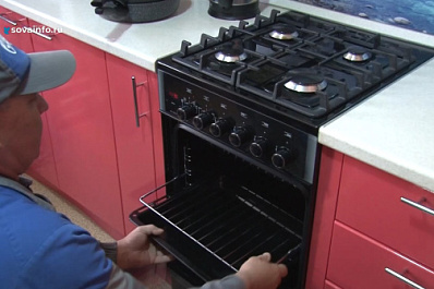 Самарцам рассказали, как часто специалисты должны проверять состояние газовых плит и колонок в жилых домах