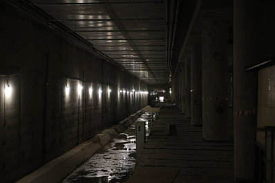 Щитовая проходка тоннеля станции "Театральная" завершится в декабре 2025 года