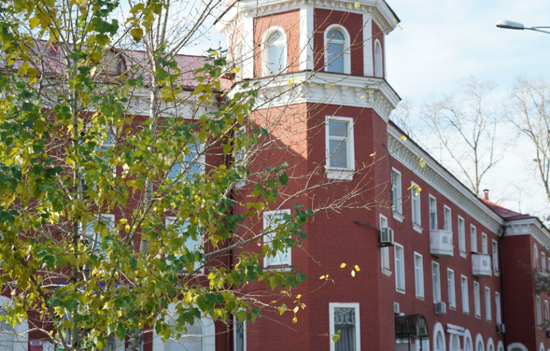 Губернатор Вячеслав Федорищев дал поручения по развитию поселка Мехзавод в Самаре