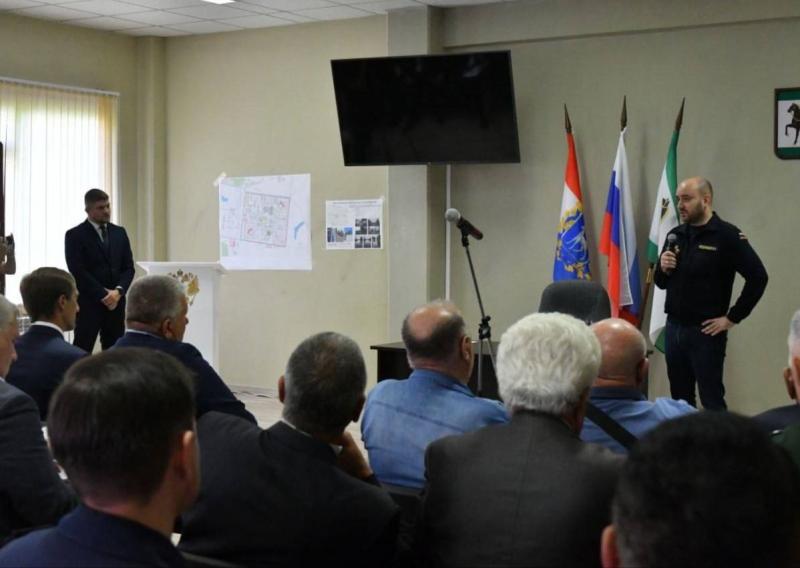 Новые дороги, инфраструктура, социальные объекты – результаты работы Вячеслава Федорищева в Рощинском 