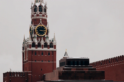 Новые регионы России перейдут на московское время 