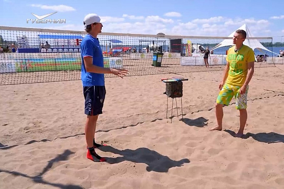 Теннис и футбол на горячем песке. Мастера спорта