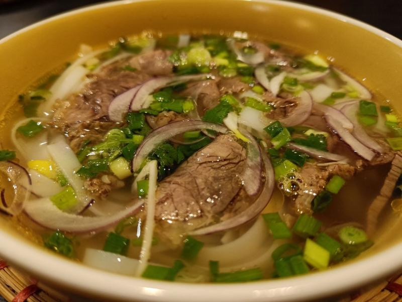 Педиатр рассказал, как кормить ребенка зимой и во время болезни