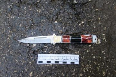 Пьяный житель Самары ударил ножом пенсионера