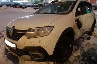 В Самаре в столкновении трех иномарок пострадал 9-летний мальчик