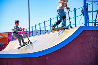 Владимир Путин поручил создать рабочую группу по вопросам воспитания детей и молодежи