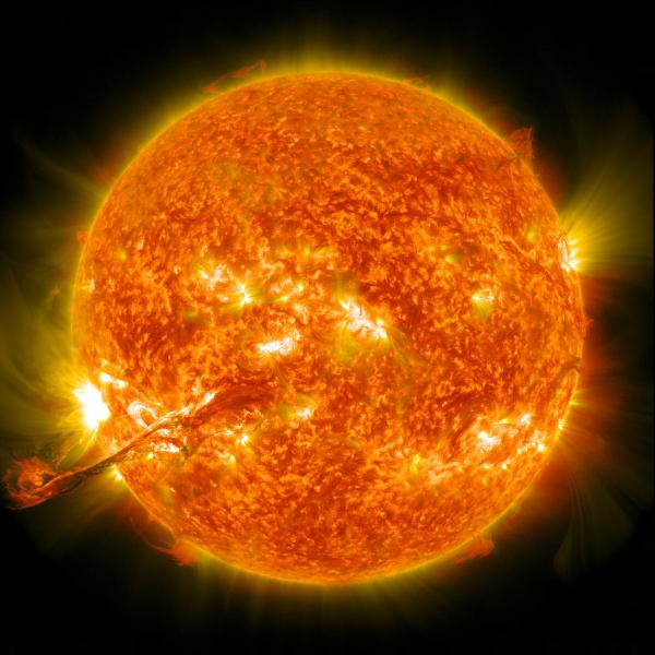 В начале июня ученые зафиксировали сильную солнечную вспышку