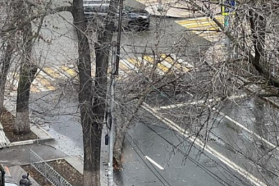 В администрации Самары пообещали оперативно устранить последствия ураганного ветра