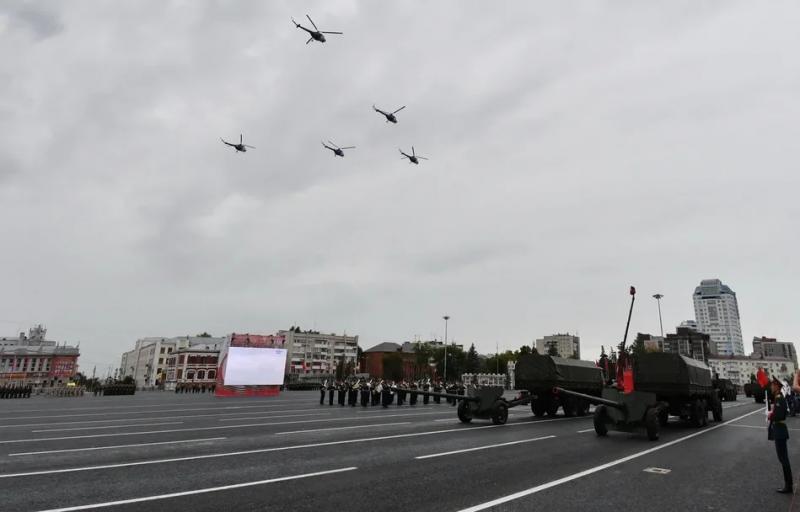 В Самаре прошёл юбилейный Парад Победы