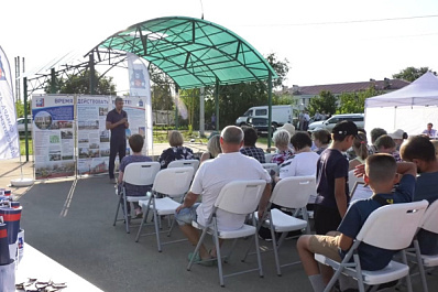 Жители Рубежного хотят привести в порядок детскую и спортивную площадки