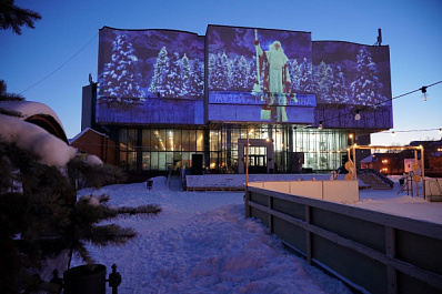 Самарцев и гостей города приглашают на 3D-шоу к музею имени Алабина