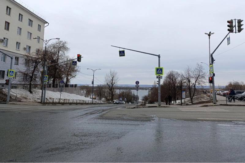 В Самаре стартовал ремонт дороги на улице Садовой