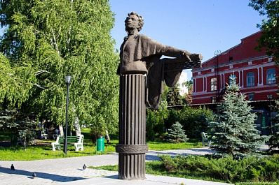 В Самаре за 1,25 млн рублей отремонтируют шесть памятников
