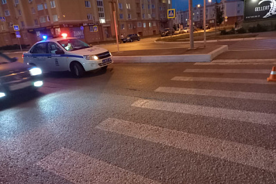 В Южном городе подросток-мотоциклист сбил беременную женщину