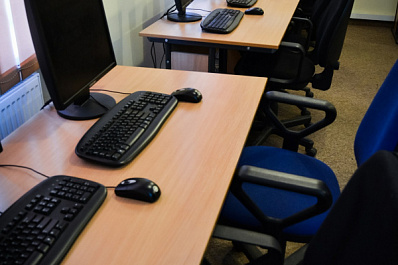 Школьники Новокуйбышевска провели экскурсию для педагогов-ветеранов