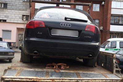 В Самаре владелица Audi А6 задолжала за тепло и горячую воду более 250 тысяч рублей 