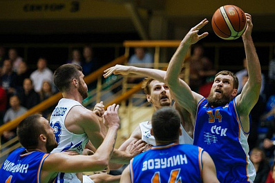 БК Самара выиграл в матче недели