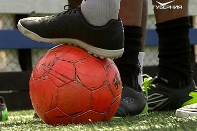 Валерьян Панфилов познакомил иностранных студентов Самарского университета со сленгом российских болельщиков