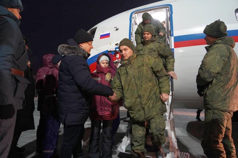 На Самарскую землю приземлился второй борт с военнослужащими из ростовского госпиталя 