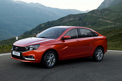 АвтоВАЗ представил новые версии LADA Vesta в комплектациях комфорт и люкс